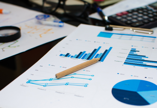 法人向けローンと融資の違いとは?資金調達の最適な方法を徹底解説|ビジネスローン・事業資金借入ならアクト・ウィル株式会社